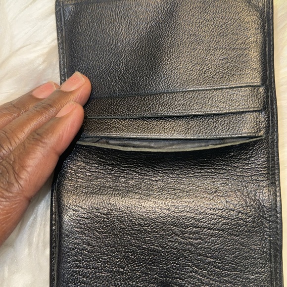 Chanel Coco CC Mark wallet GUC - Picture 10 of 10